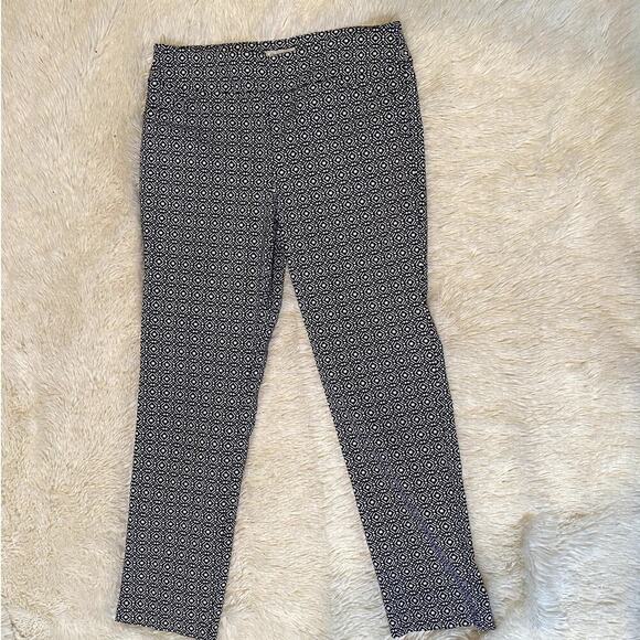 Charter Club Blue/White Print Pants - Size 12P  (EUC) - Picture 1 of 5